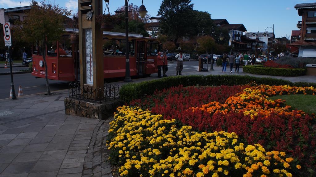 Gramado Aconchegante Appartamento Camera foto